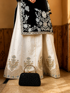Zareen Noir 3 PC Embroidery Suite