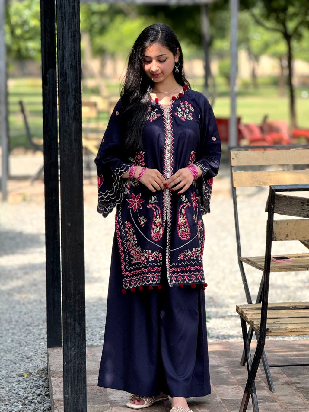 Neelofar – 2-Piece Embroidered Lawn Suit