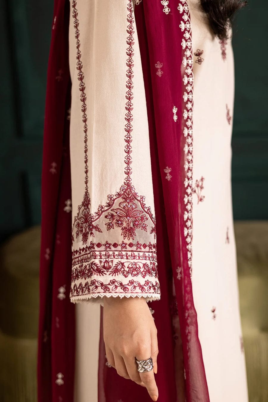Ivory Rua 3Pc - Embroidered Dress